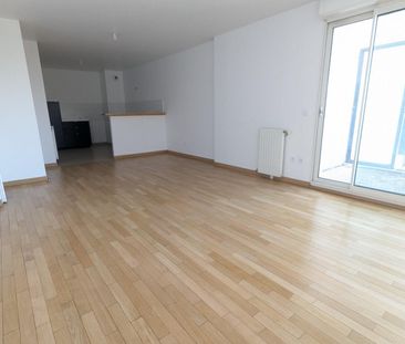 location Appartement T3 DE 72.1m² À FRANCONVILLE - Photo 3