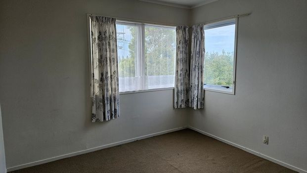 Three bedroom home in popular parkside location - Photo 1