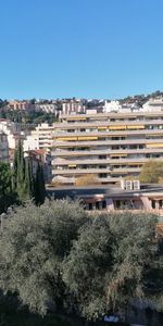 Location Appartement 2 pièces 42m² NICE 06000 - Photo 3