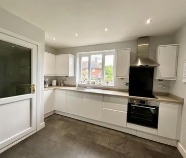 3 bedroom house to rent - Photo 2