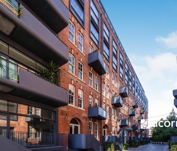 Flat to rent - 27, Green Walk,, London Bridge, SE1 - Photo 3