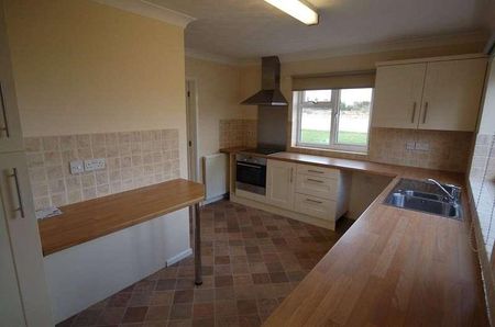 Chapel Road, West Row, Bury St. Edmunds, Suffolk, IP28 - Photo 5