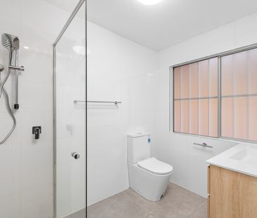 Renovated Family Home in Hornsby North Public School Catchment - Photo 6