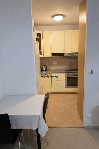 Pronájem bytu 2+kk 44 m² - Photo 3