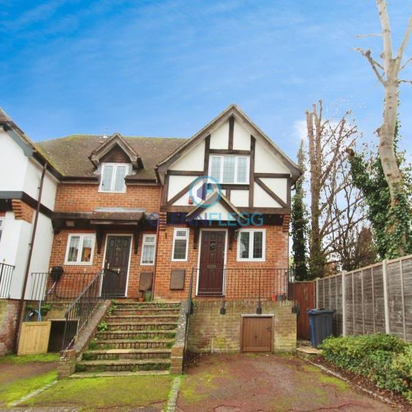 2 bedroom terraced house to rent - Photo 1