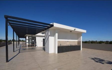 Immaculate Two Bedroom + Study - Close to Amenities. - Photo 5