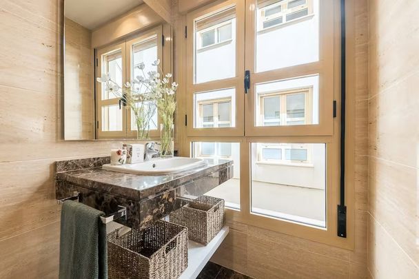 Calle Granada, Málaga, Andalusia 29015 - Photo 1