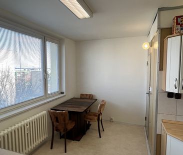 Pronájem bytu 2+1 56 m² - Fotografie 4