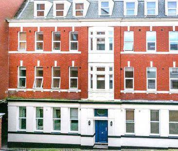 5 bedroom terraced house to rent - Photo 4