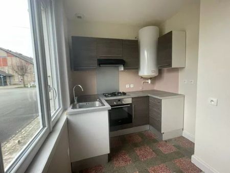 Maison à Louer à Chaunay - Photo 2