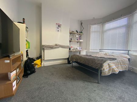 Tewkesbury Street, Cathays - Photo 3