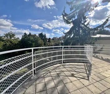 schöne Villa mit Terrassen und 300 m² Garten - Photo 3