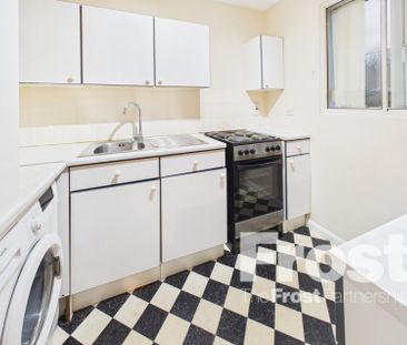 Maplin Park, Langley, Berkshire,SL3 - Photo 3