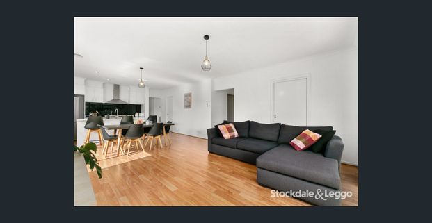 4 Bedroom Family Home in Erin Park Estate - Photo 1