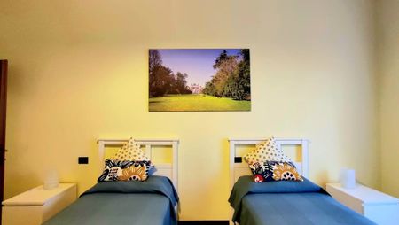 Via Tavazzano, Milan, Lombardy 20155 - Photo 4