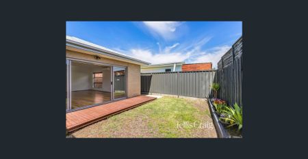 Family Home - Photo 3