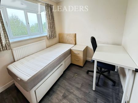 property to rent Albert Road, Beeston, Nottingham, NG9 - Photo 2
