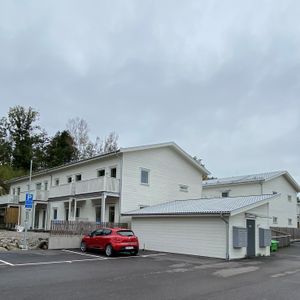 Maskrosvägen, Kärna - Photo 2