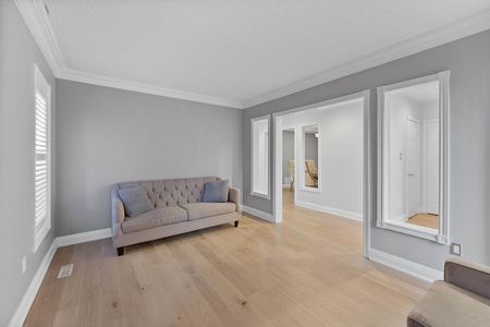 For Lease - 172 Ribston Street, Markham, Ontario - Photo 2