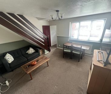 2 bedroom terraced house to rent - Photo 6