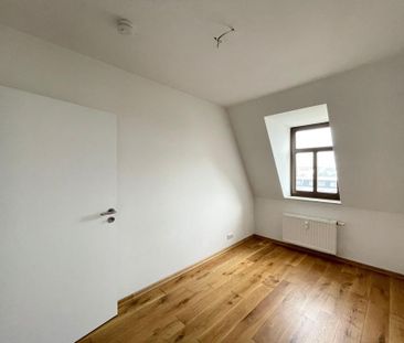 Dresden-Löbtau: Liebhaber für Dachgeschoss gesucht! - Photo 3