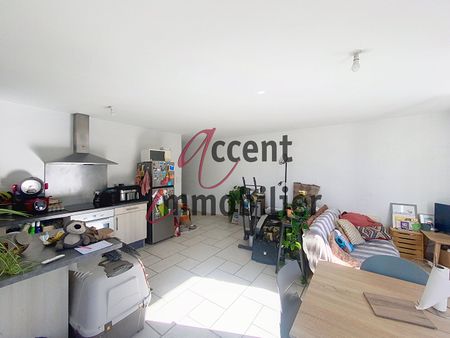 Appartement Eyragues 2 pièce(s) 54.1 m2, - Photo 2