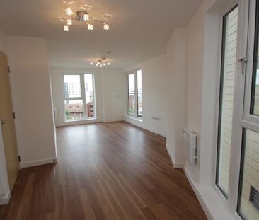 Guildford Road, Woking, Surrey, GU22 - Photo 1