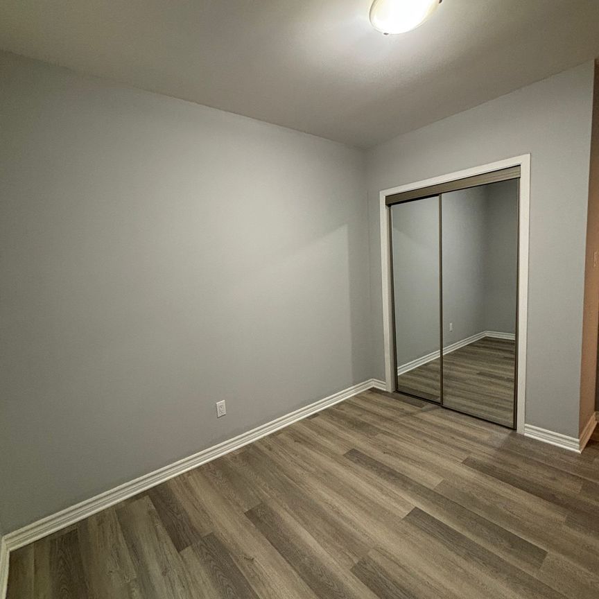 For Lease - 253 Augusta Avenue Unit# 202, Toronto, Ontario - Photo 1