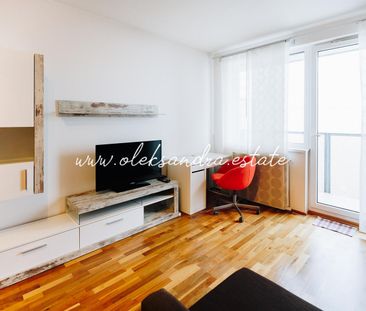 Pronájem bytu 1+kk 32 m² - Photo 1