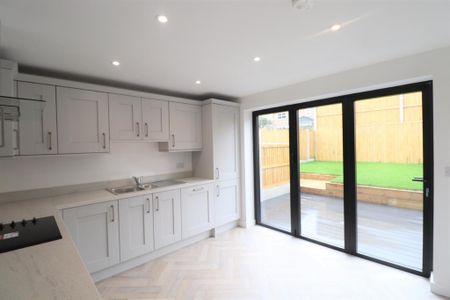 3 bedroom house to rent - Photo 2