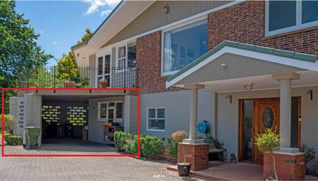Cosy Two-Bedroom Granny Flat – Power Included - Photo 3