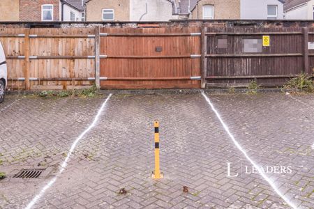 1 bedroom house to rent Bucklers Court, PO2 - Photo 3