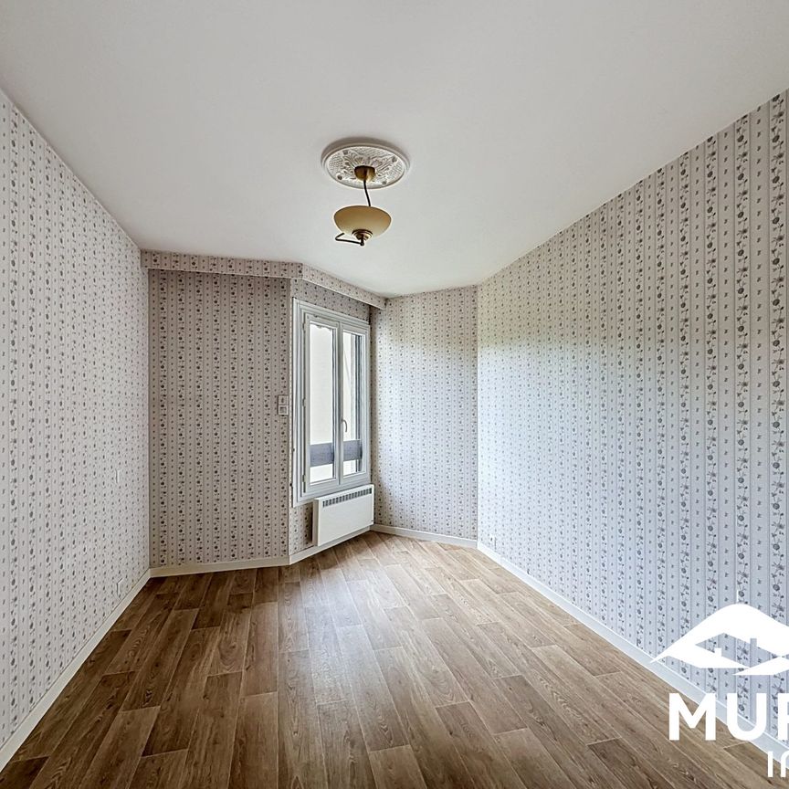 Location Appartement 3 pièces 82m² CHAMALIERES 63400 - Photo 1