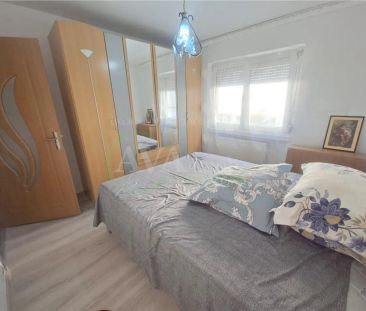 Apartament 3 camere, mobilat si utilat, etaj 1, zona Milcov - Photo 4