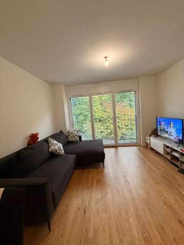 À deux pas du centre - Photo 2