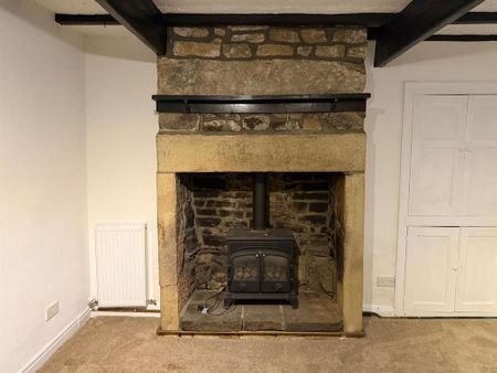 2 bedroom cottage to rent - Photo 2