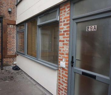 London Road, SO15 - Photo 4