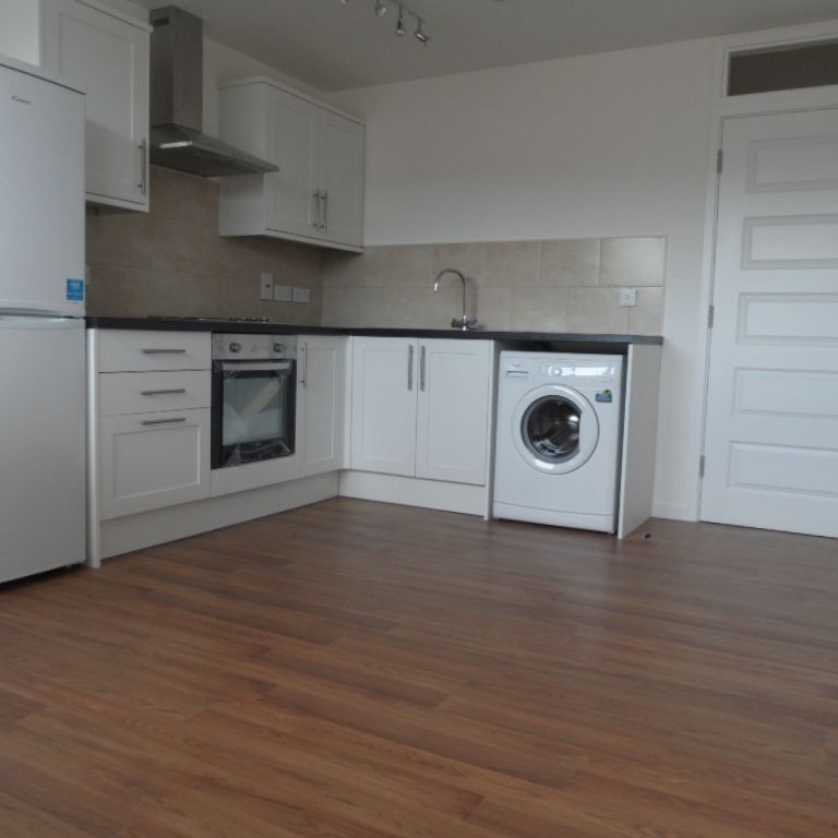 1 bedroom apartment to rent Cardiff Road, Luton, Bedfordshire, LU1 - Photo 1