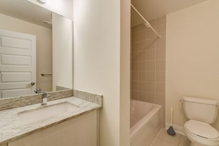 For Lease - 15 Eldora Avenue Unit# 21, Toronto, Ontario - Photo 5