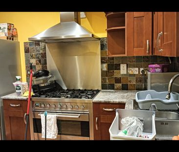 1 Bed Terraced House, Woodland Terrace, SE7 - Photo 3