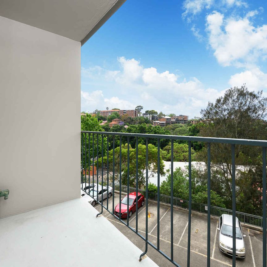 302/22 Doris Street, North Sydney - Photo 1