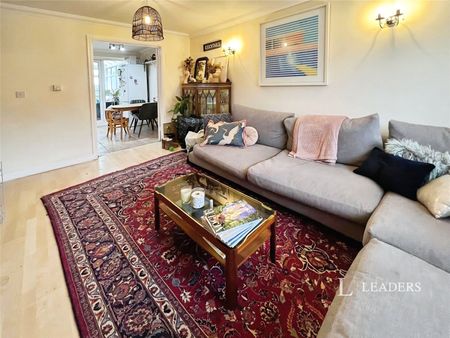 3 bedroom house to rent Bloomfield Way, Debenham, Stowmarket, IP14 - Photo 2