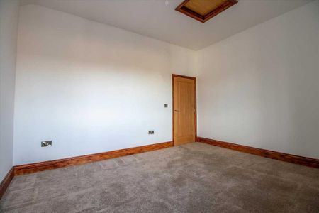 3 bedroom maisonette to rent - Photo 3