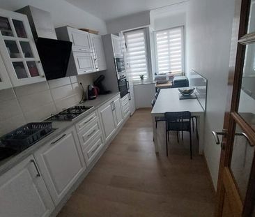 Appartement te huur - Photo 1