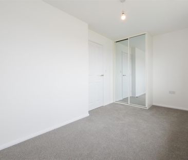 2 Bedroom House To Rent - Photo 3