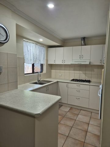 SPARKLING POOL FOR SUMMER - Photo 5