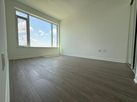 For Lease - 2495 Eglinton Avenue Unit# 705, Mississauga, Ontario - Photo 4