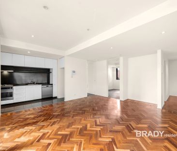 706/22-40 Wills Street, Melbourne - Photo 2