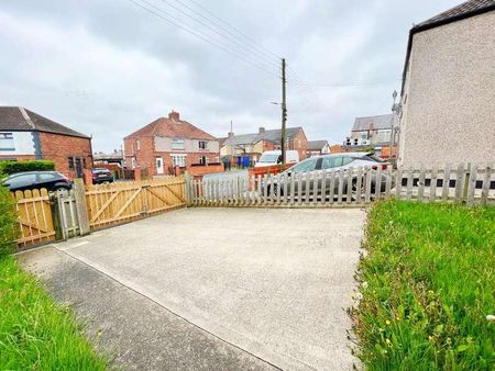 Moorside Crescent, Fishburn, Stockton-on-tees, TS21 - Photo 3