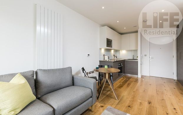 Studio to rent - Photo 1